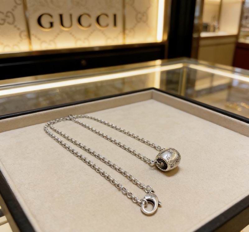 Gucci Necklace  02yxs65